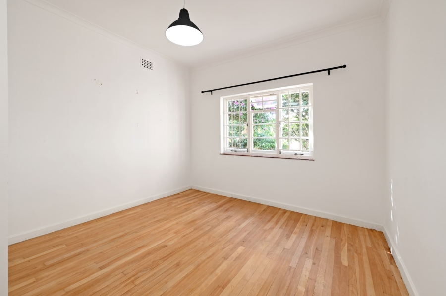 To Let 4 Bedroom Property for Rent in Newlands Western Cape